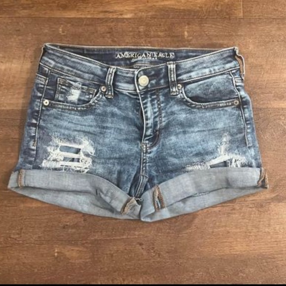 American Eagle Outfitters Pants - American Eagle Distressed Midi Jean Shorts Size 4